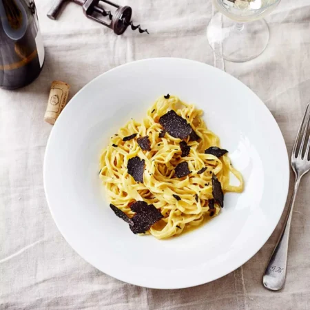 Tagliatelle cu trufe