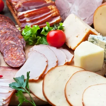 Topinguri carne si branzeturi